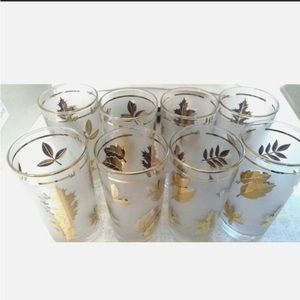Set of Eight Vintage Cocktail Glasses by Libbey with Gold Leaf Design